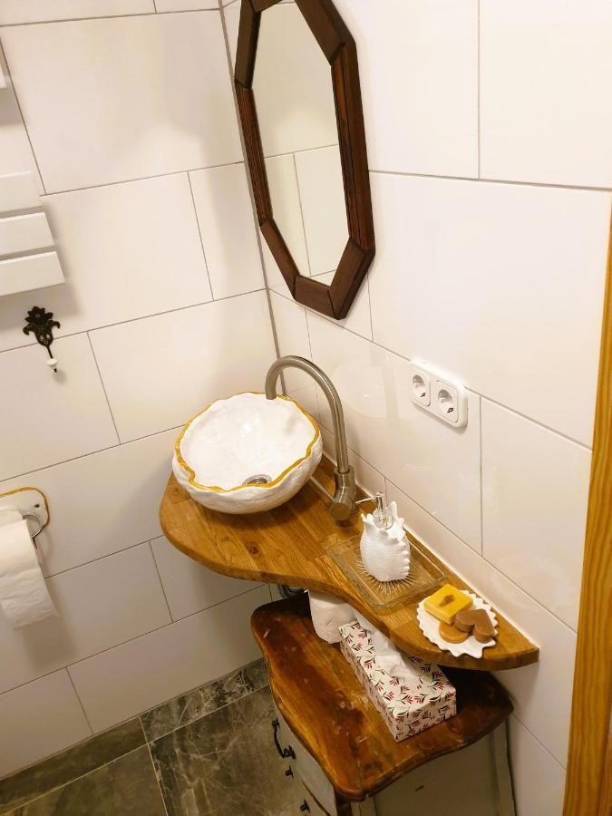 Lipolas-Slowlife&Guesthouse Jurkow  Buitenkant foto